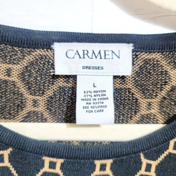 Carmen Marc Valvo Black and Tan Knit Sweater Dress, sz Large - Picture 3 of 7